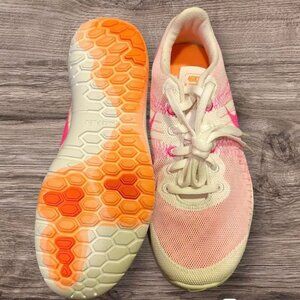 Brand New/Never Worn - Nike Flex Fury Womens Sneaker Shoes - Orange/Pink/White